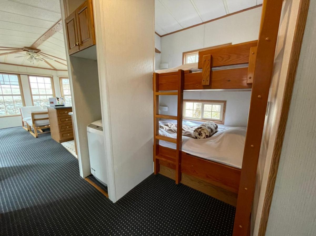 Hakuba Canadian Lodge Bagian luar foto