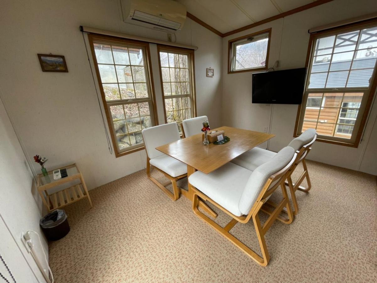 Hakuba Canadian Lodge Bagian luar foto